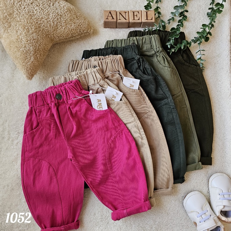 1052 شلوار کتان پنبه 9-12 ماه الی 3 سال (پک4عددی)