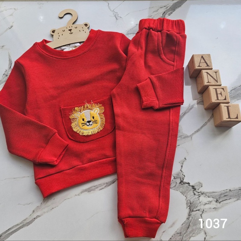 1037 بلوز شلوار شیر بیسکویتی پنبه ، پک پنج عددی ( ۱ تا ۵ سال )