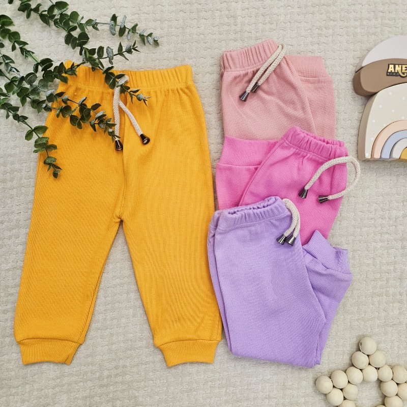 1002 شلوار کشبافت نقلی(گرم و نرم و کشی) پک۴ عددی